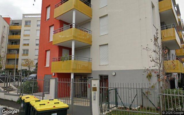 Façade : 4 rue Jean-Baptiste Clément, Vénissieux