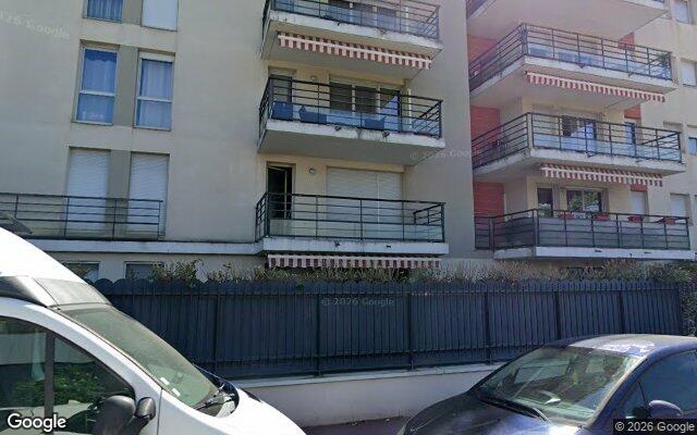 Façade : 16 allée Picard, Vénissieux