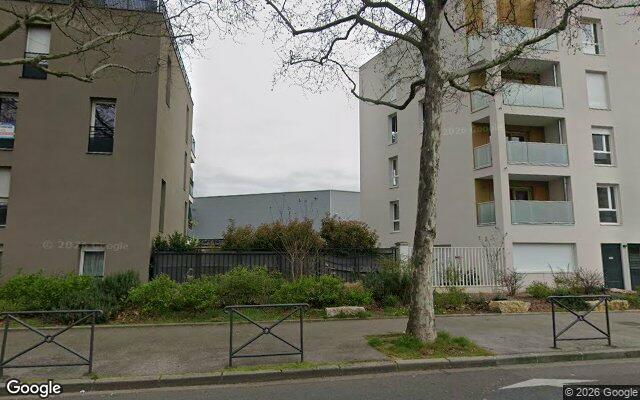 Façade : 101 avenue Jules Guesde, Vénissieux