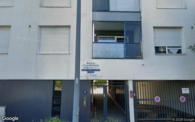 Façade : 48 avenue Francis de Pressensé, Vénissieux